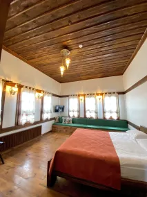 Saffronia 1900 Boutique Hotel - Room