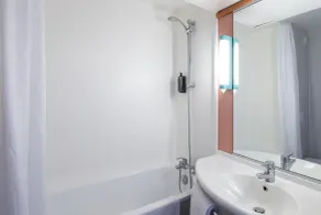 ibis Rouen Centre Rive Droite - Salle de bain