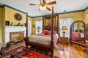 Goodbread House Bed & Breakfast Inn - Room
