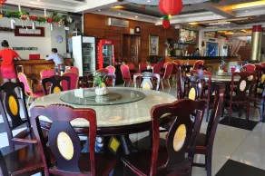 A&A Plaza Hotel - Restaurant