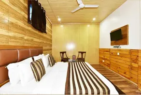 Hotel Divyansh By VRB Hotels - Room