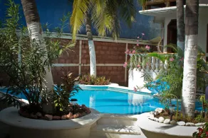 Small Luxury Hotel, Hideaway Near Acapulco on the Beach - Basseng
