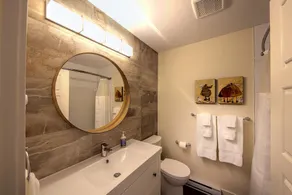 Qualicum Beach Ocean Suites  - Salle de bain