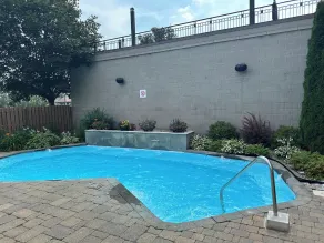 Four Points by Sheraton Québec - Piscine