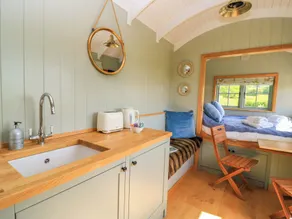 Goose Whistle Hut - Habitación