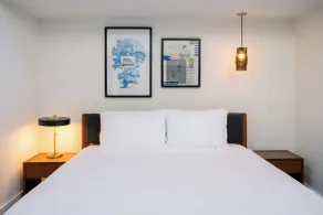 The Promissory Hotel - Zimmer