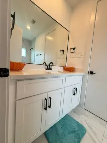 Luxury 3BR for Families Nurses and Group - Bad