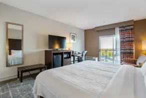 Orangewood Inn & Suites Kansas City Airport - Chambre