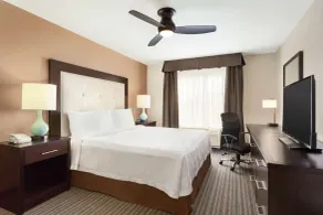Homewood Suites by Hilton Fargo - Habitación