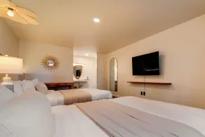 Forest Springs Resort - Rum