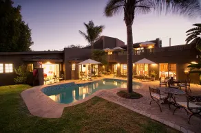 Baruch Guesthouse on Lovell - Piscina
