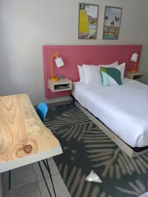 Queen's Court Inn - Chambre