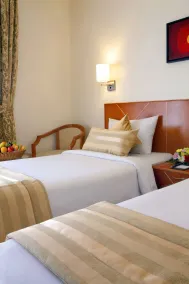 Landmark Hotel - Room