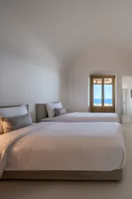 Colombos Beachfront - Room