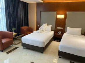 Hotel Tower Inn - Room