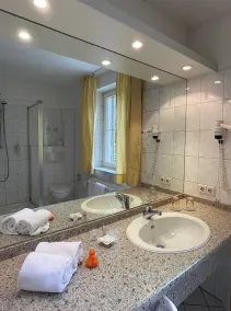 Landhaus Hirschsprung - Bathroom