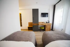 Set Özer Hotel - Habitación