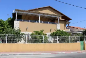 Israeli Home is an accommodation offering garden views. - Image 4