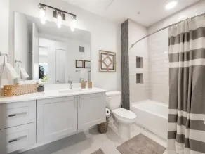 Fully furnished luxury top floor condo across from Regis University - Image 3