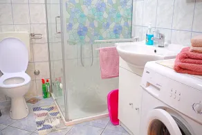 Apartment Vlatka - Image 2