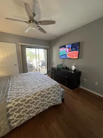 N Scottsdale Condo-Resort Style Amenities &Mayo Clinic Visits/King Bed/Pool Gym - Image 5