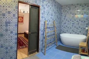 Beautiful Bohemian Cottage with Amazing Sea Views - Image 2
