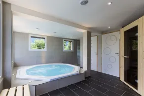 Spacious 4 bedroom gite \"Menil\" with Jacuzzi-Sauna in Trieves Vercors - Image 5