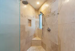 Oceanfront, rénové, Pali Ke Kua 245 avec une vue imprenable sur l'océan! - Image 3