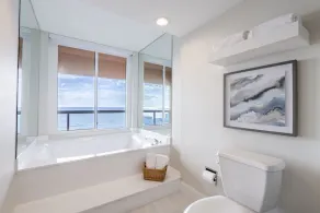 Beachfront w/Water Views From Every Room! Steps to Pool, Beach, Resort Amenities - Image 4