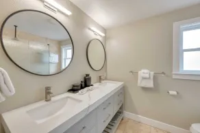 Chic Sonoma Oasis w/ Pool, Bocce, Hot Tub + Minutes to Downtown - Image 4