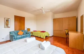 Cozy apartment in S.Martino in Colle LU with swimming pool - Image 3