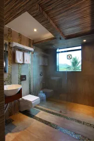 Hotel Tigers Roare Thekkady - Image 2