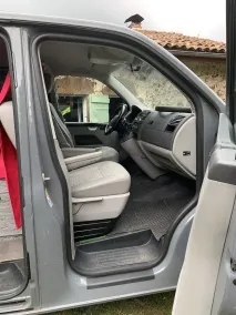 Van rental - Image 1