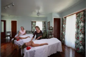 Hawaii Island Retreat at Ahu Pohaku Ho`omaluhia - Image 3