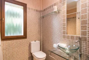 SA MOLA Villa mit Pool und Whirlpool mit Blick aufs Meer und die Berge. Internet - Image 4
