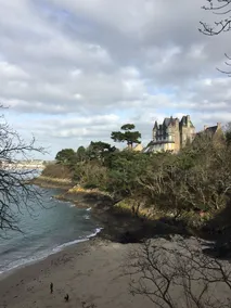 Nice duplex apartment in an ancient priory, access to the beach through the park - Image 5