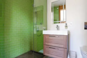 Mountaintop poolside suite, sauna, views! - Image 5