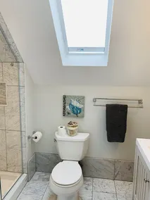 Beautiful Kitsilano 3 Bedroom, 2.5 Bath Vancouver Near the Ocean - Image 4