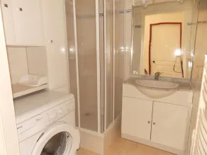Charming 2-Room with Garden, Near Luchon, Sleeps 6, Pets Welcome, Private Parking - Image 2