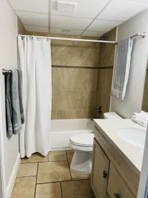 Beachside condo! Family-friendly, pool, hot tub, private balcony! - Image 2