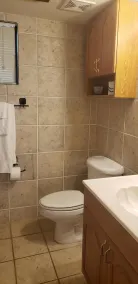 Privatzimmer mit Terrasse**Mini-Kühlschrank & Mikrowelle - Image 2