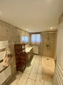 Angolo del paradiso circondato dalla piscina privata della natura vicino a UZES - Image 4
