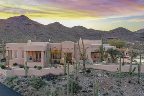 Double D Ranch- Heated Pool, Hot Tub & Endless Views! - Image 5