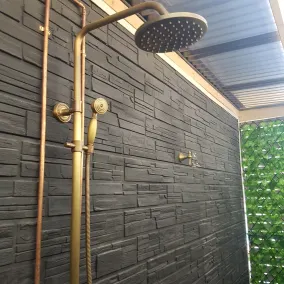 Magnífica casa de piscina moderna de mediados de siglo entre CBD / Glenelg. Duerme 20 - Image 2