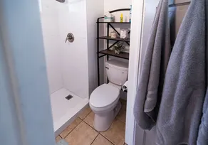 Farmhouse Teal Suite - Image 4