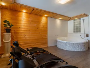 Detached chalet with wellness and wood-burning stove - Image 2