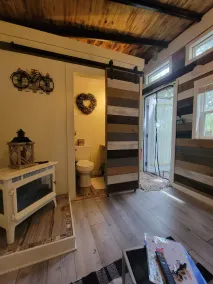 Kokomo Farms - Cozy Cottage on the Farm - Image 3