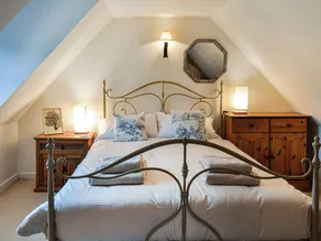 4 bedroom accommodation in Glencoe - Image 4