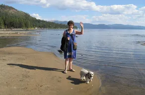 Country Cottage -Cozy 3-bedroom vacation home 11 minutes from Lake Almanor - Image 4