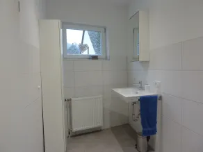 Beautiful vacation apartment directly on the Rhine, fantastic castle view in Bad Salzig - Image 2